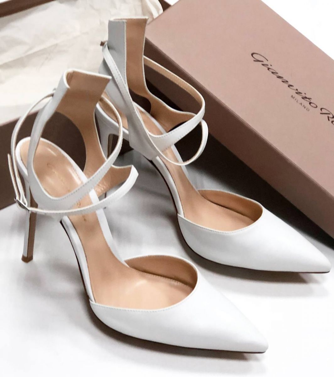 Босоножки Gianvito Rossi размер 39.5 цена 31 310 руб 