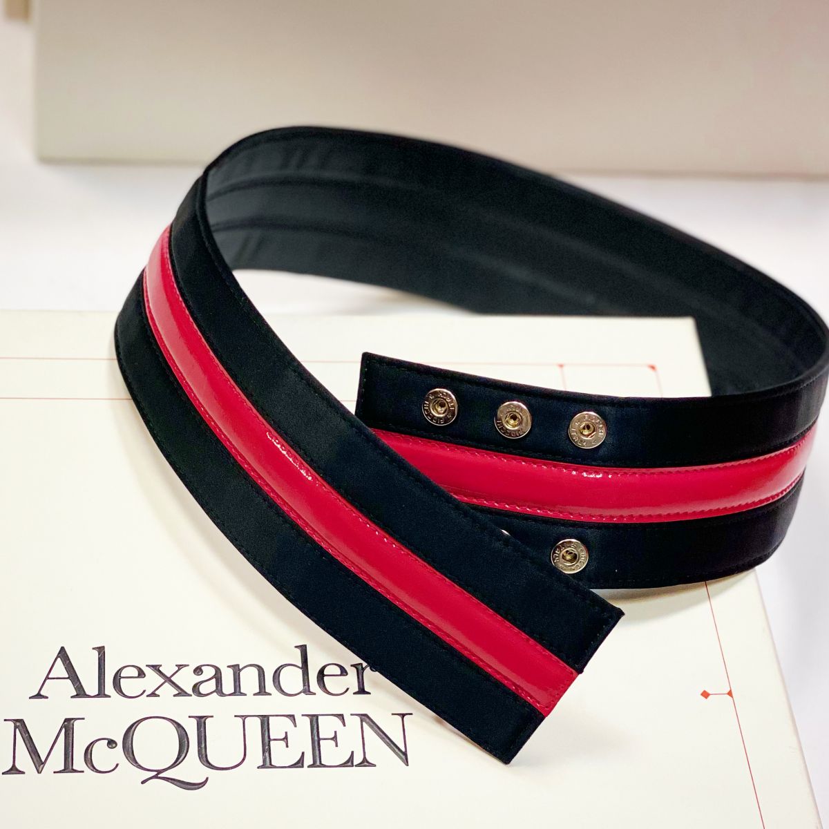 Пояс Alexander McQueen размер 42 цена 4 616 руб 
