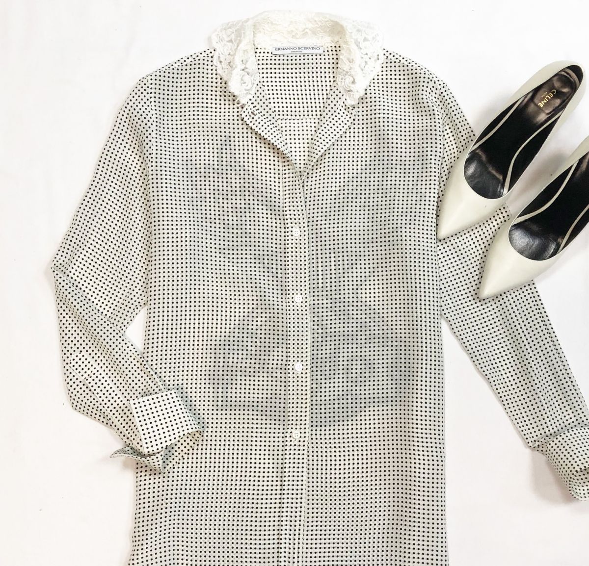 Блузка Ermanno Scervino размер 40 цена 15 385 рубТуфли Celine размер 40 цена 30 770 руб