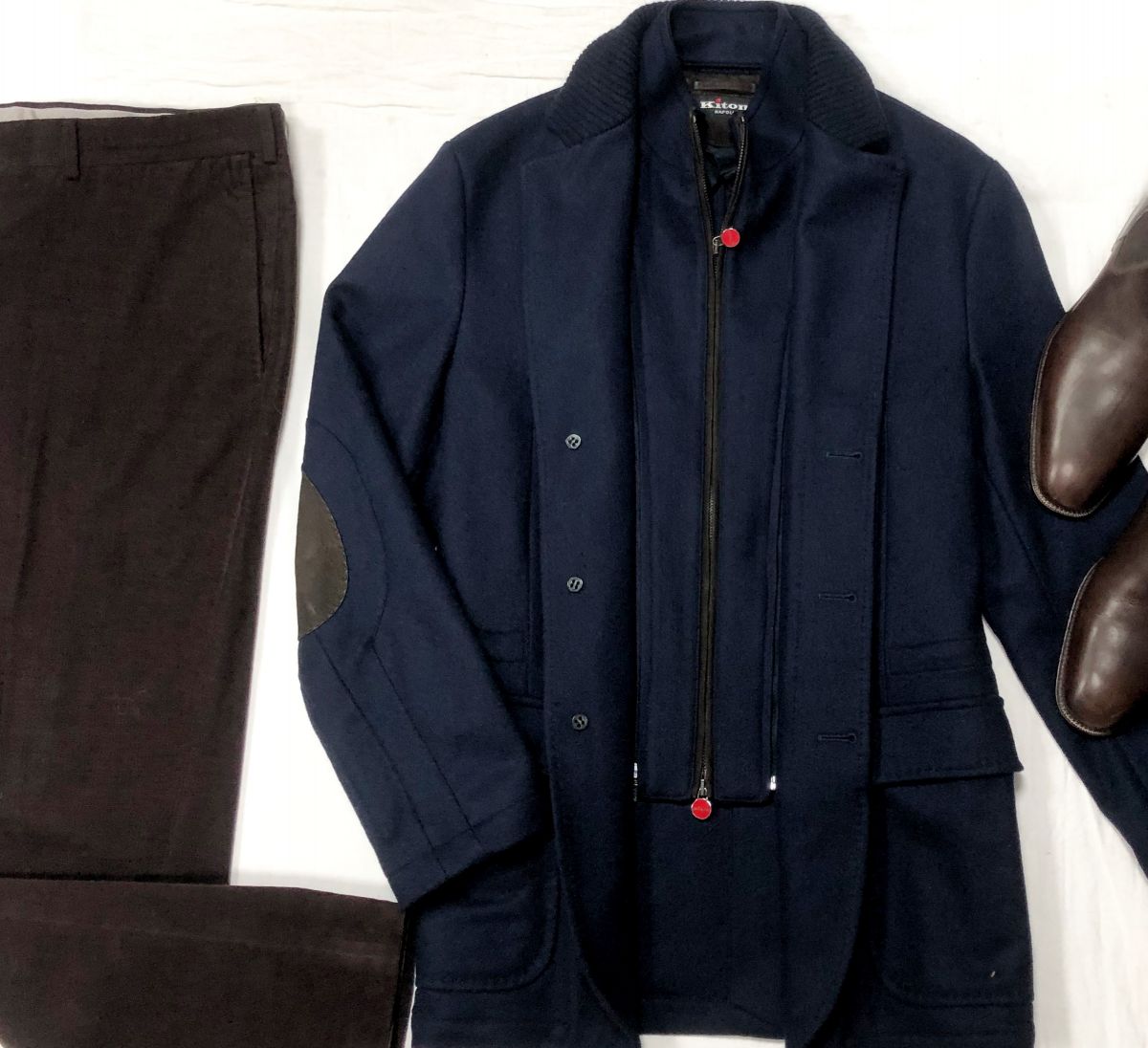 #MechtaMen 
Полупальто KITON размер 48
Цена 101 758 руб 
Брюки ZEGNA размер 56 цена 6 262 руб 
Ботинки RALPH LAUREN размер 9/43 цена 31 310 руб /новые/