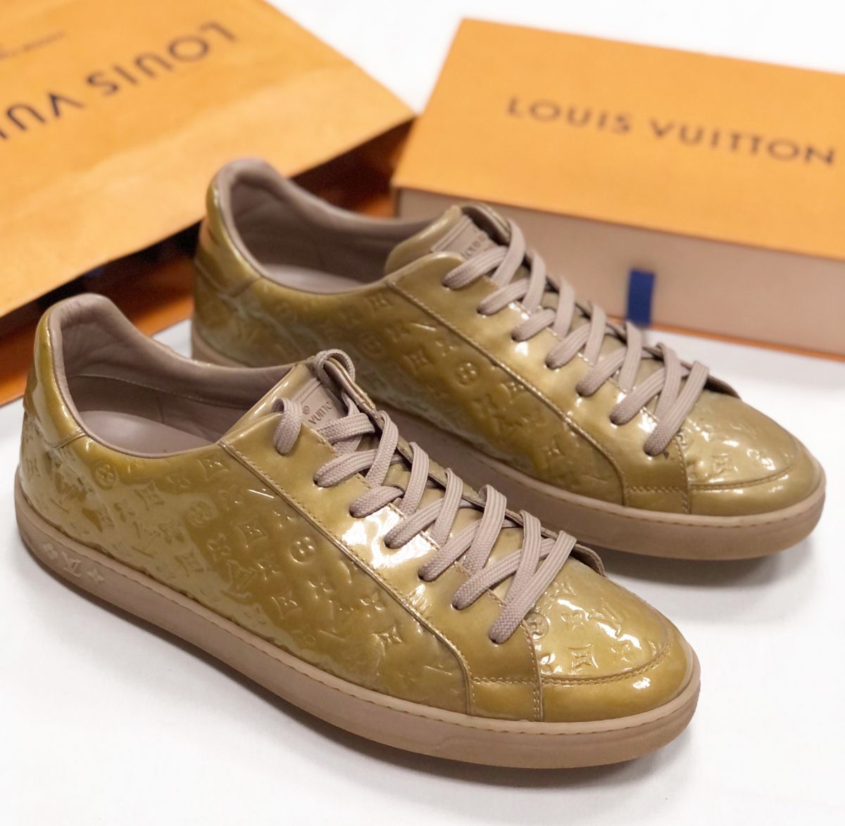 Кеды Louis Vuitton размер 39.5 цена 12 524 руб 