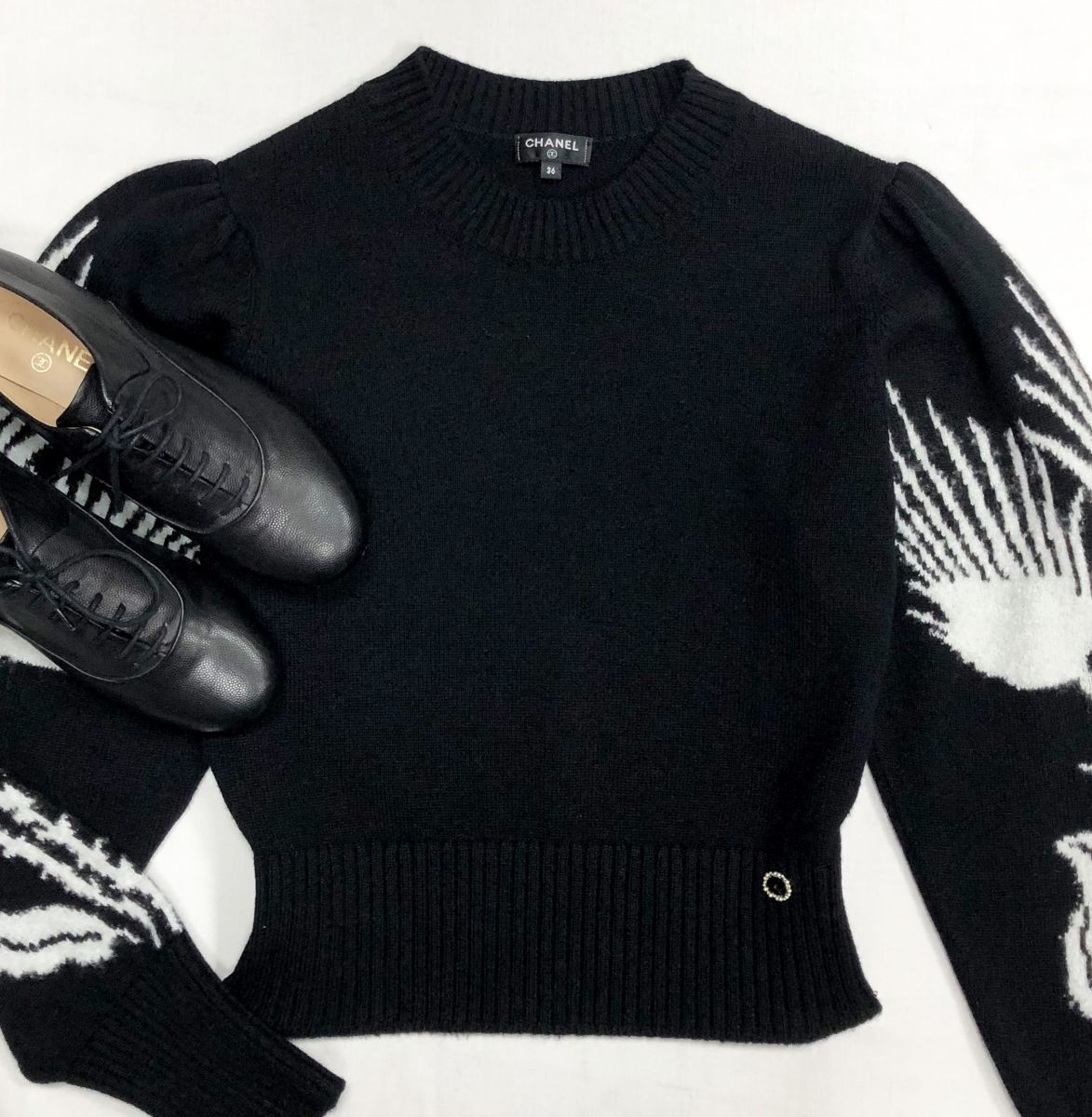 Кофта Chanel размер 36 цена 54 793 руб
Ботинки Chanel размер 39 цена 39 138 руб