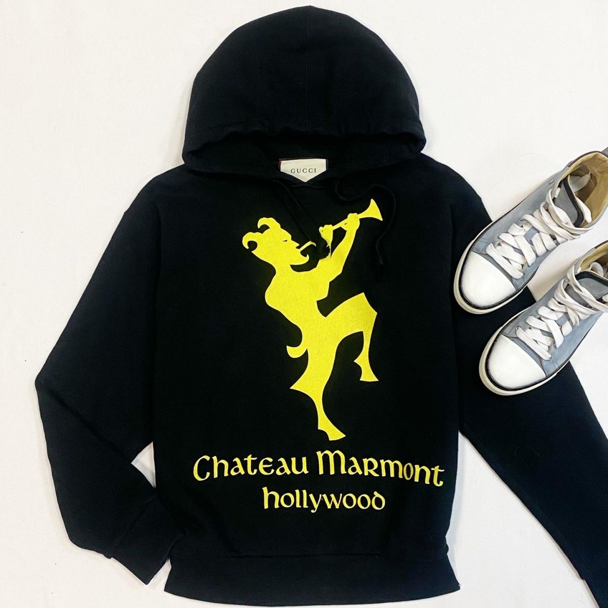 Толстовка Gucci размер XS цена 24 616 рубКеды Hermes размер 36 цена 30 770 руб
