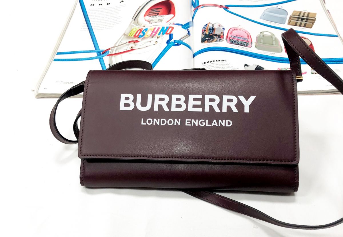 Сумочка BURBERRY цена 39 138 руб /новая/