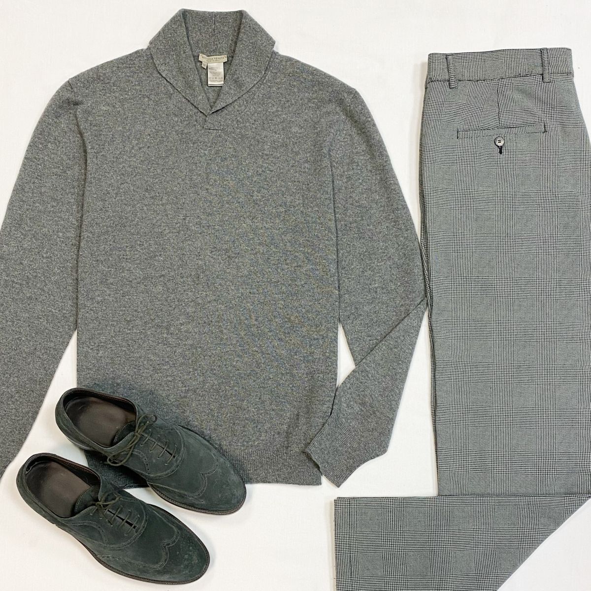 #mechtamen Свитер Bottega Veneta размер 52 цена 15 385 рубБрюки размер 46 цена 923 рубБотинки Bottega Veneta размер 43 цена 12 308 руб