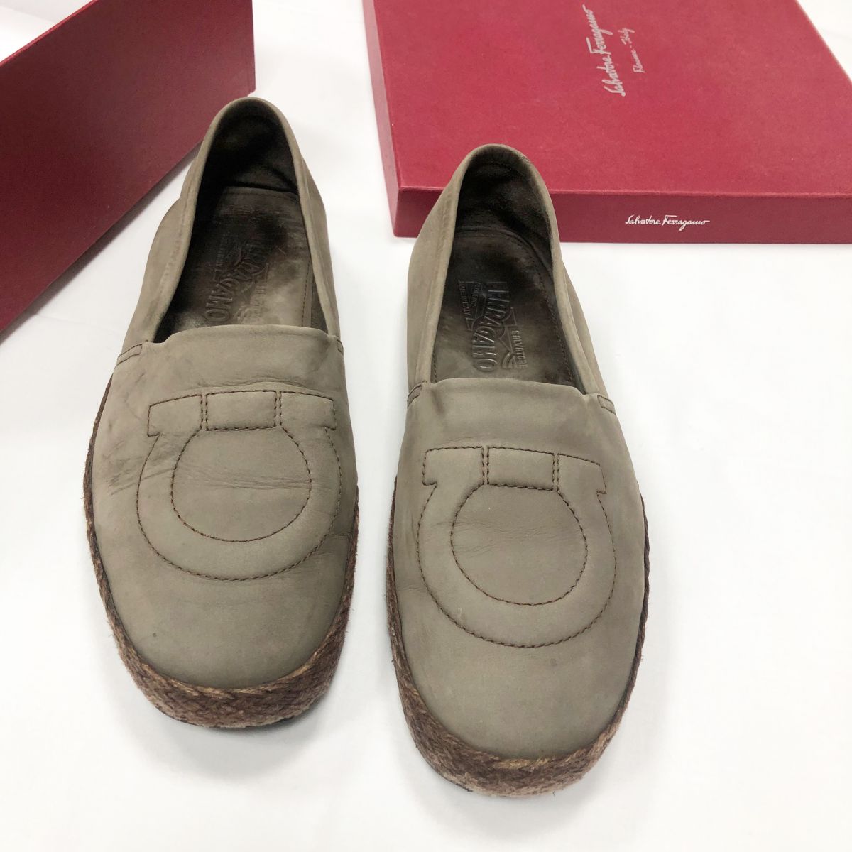 #Mechtamen
Мокасины SALVATORE FERRAGAMO размер 9.1/2 цена 2 348 руб