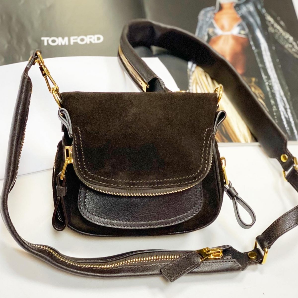 Сумка Tom Ford размер 20/15 цена 27 693 руб 