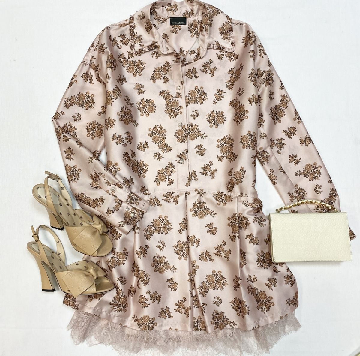 Платье / отделка кружево / Ermanno Scervino размер 40 цена 15 385 рубБосоножки Fendi размер 39 цена 15 385 рубСумочка Stella McCartney