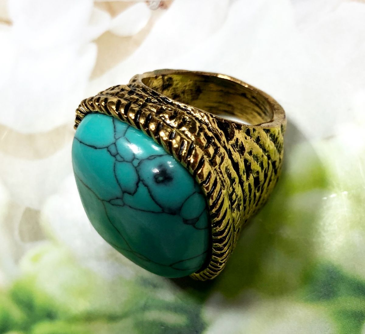 Кольцо цена 7 828 руб

