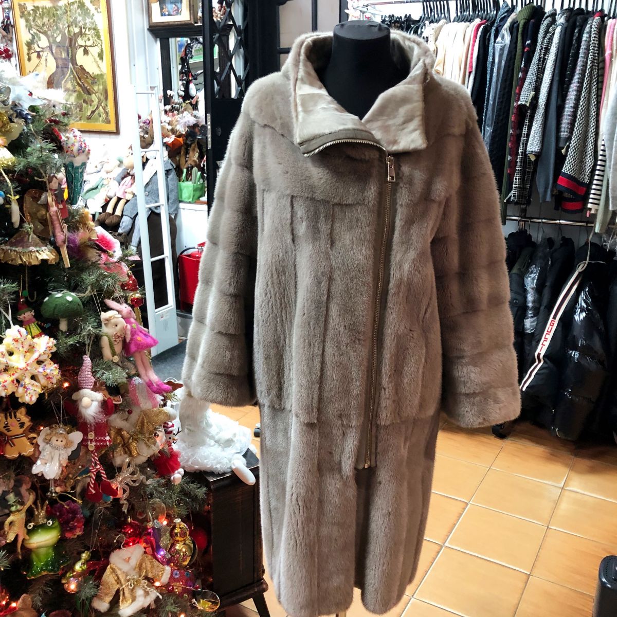 Шуба /мех норки/ GABRIELA PISANI размер M\L цена 78 275 руб