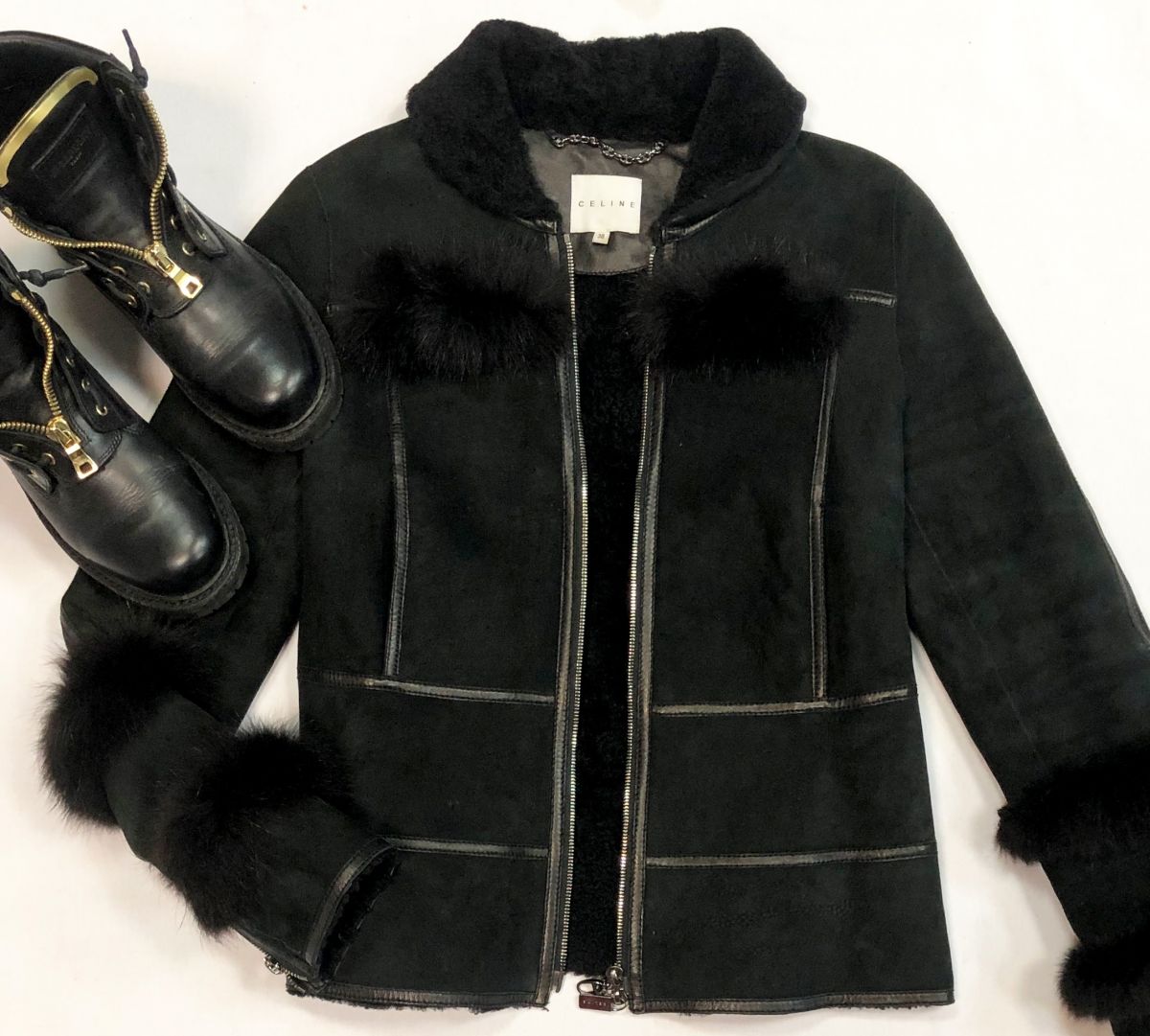 Дублёнка Celine размер 36 цена 29 232 рубБотинки Balmain размер 37.5 цена 23 078 руб