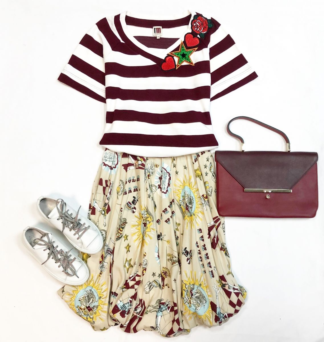 Кофта Antonio Marras размер S цена 3 077 рубЮбка Antonio Marras размер 46 цена 7 693 рубКеды SEMICOUTURE размер 36 цена 12 308 рубСумка Valentino