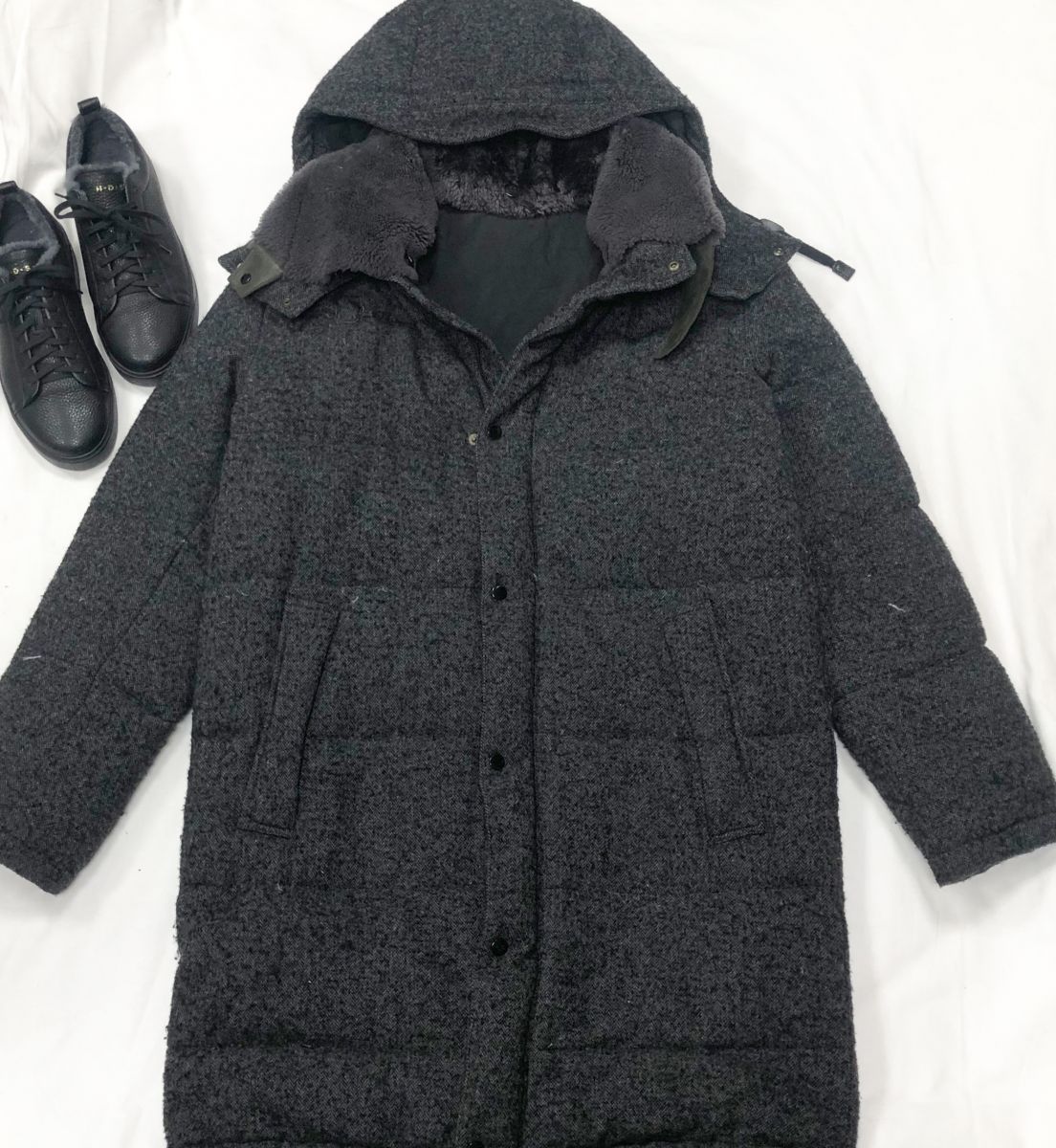 #Mechtamen
Пуховик DOLCE GABBANA размер 50 цена 23 078 руб