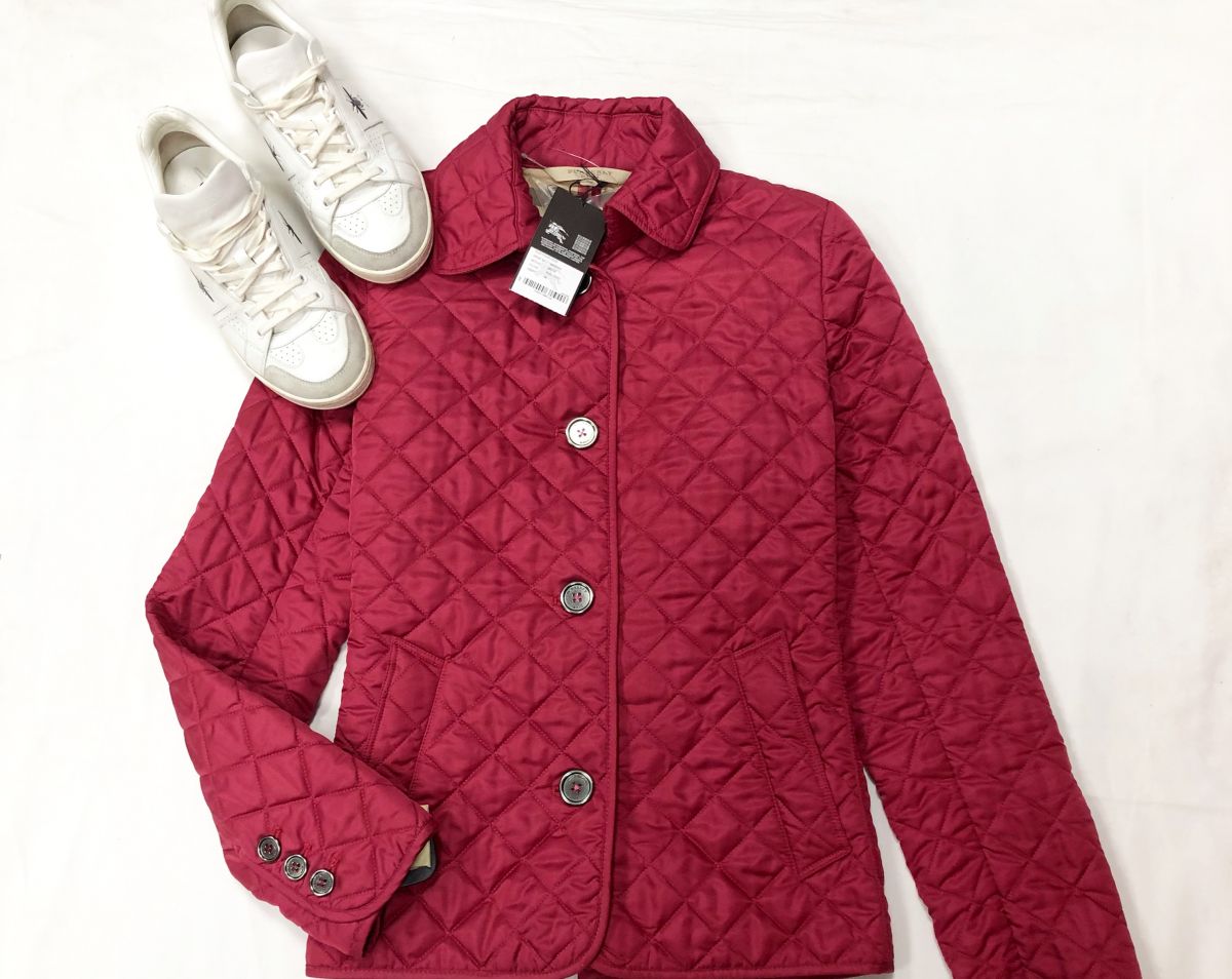 Куртка BURBERRY размер XS цена 14 090 руб /с ценником/