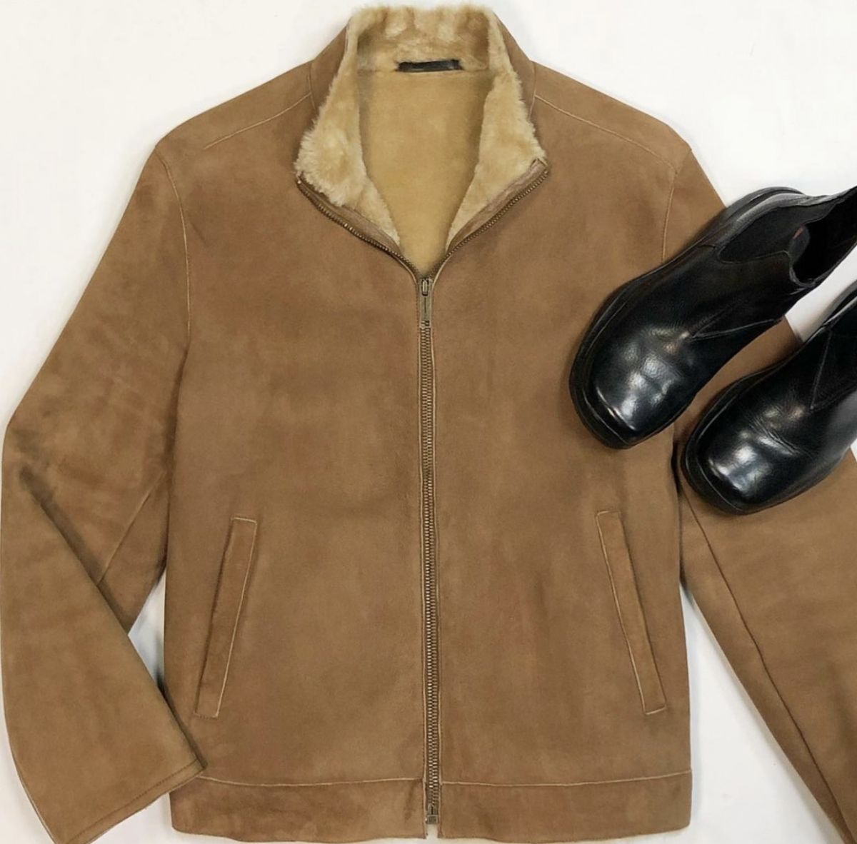 #mechtamen Дублёнка Zegna размер 48 цена 30 770 рубБотинки Prada размер 41 цена 9 231 руб