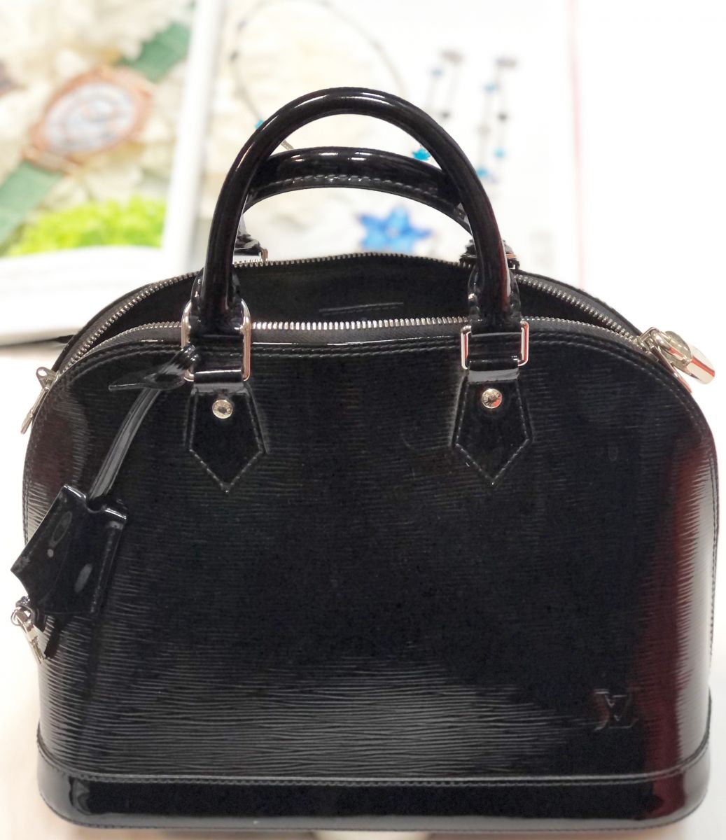 Сумка LOUIS VUITTON размер 29/24 цена 38 463 руб