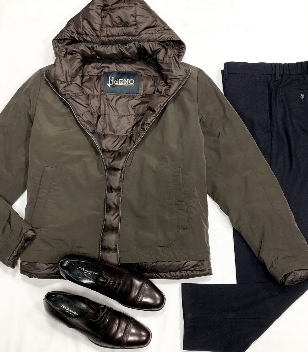 #mechtamen Куртка Herno размер 54 цена 18 786 руб
Брюки Pescarolo размер 50 цена 9 393 руб
Ботинки Dolce Gabbana размер 41 цена 15 655 руб