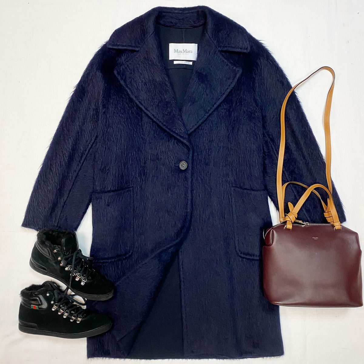 Пальто Max Mara размер 38 цена 18 463 руб Кеды Gucci размер 36 цена 10 770 руб Сумка Celine