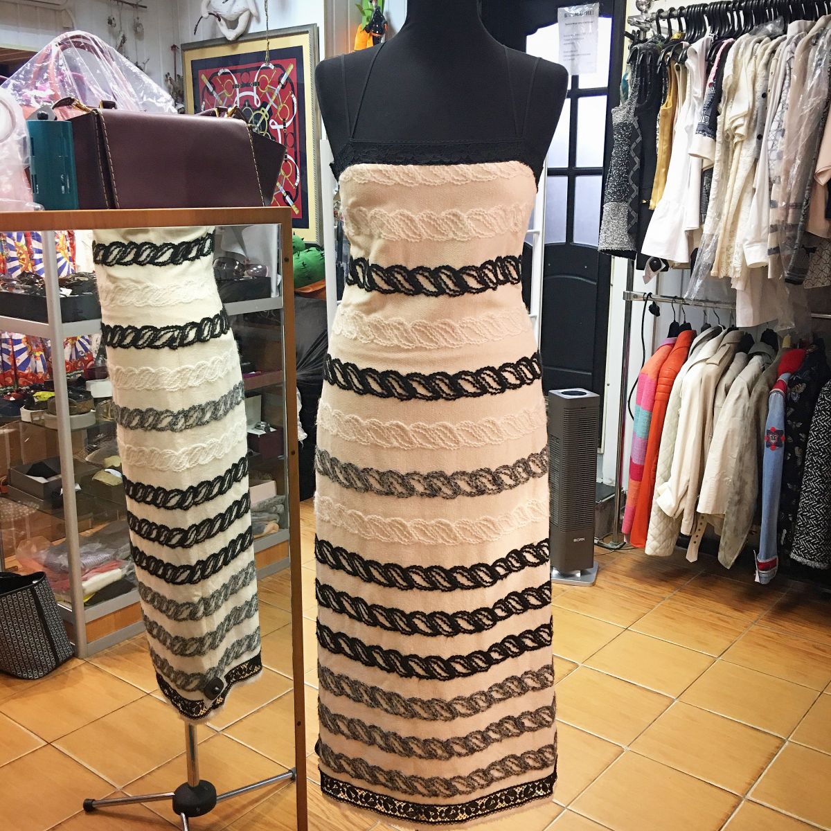 Платье Chanel  размер 38 / 44 / цена30 770 руб 