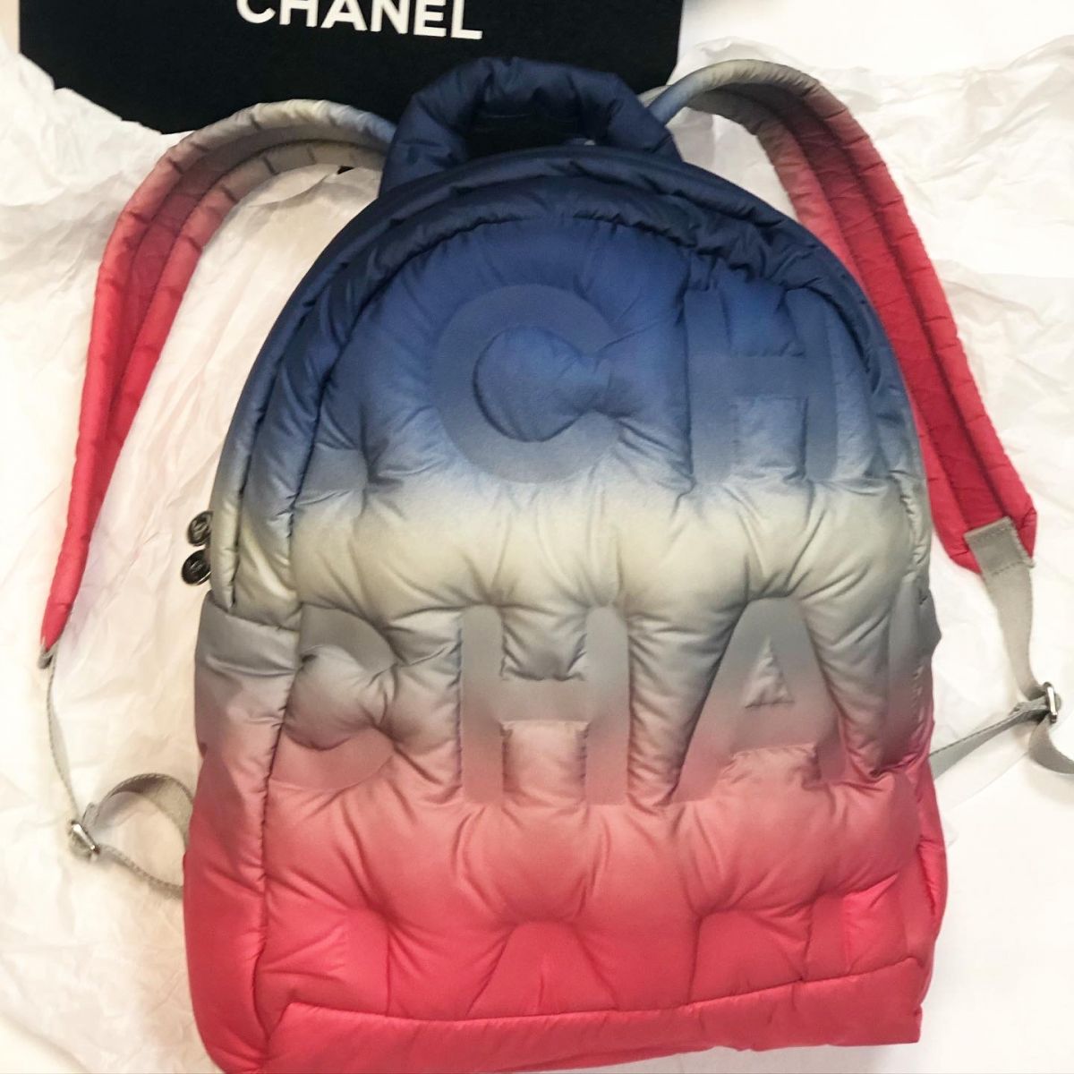 Рюкзак Chanel  размер 40/30 цена 76 925 руб 