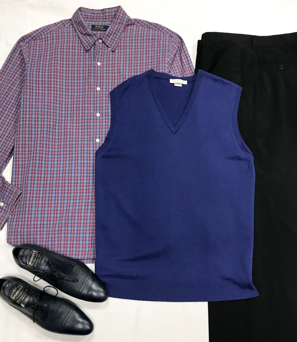 #mechtamen Рубашка Ralph Lauren размер XXL цена 1 566 руб
Жилет John Smedley размер XXL цена 2 348 руб
Брюки Boss размер цена 2 348 руб
Туфли Barrett размер 41 цена 10 959 руб