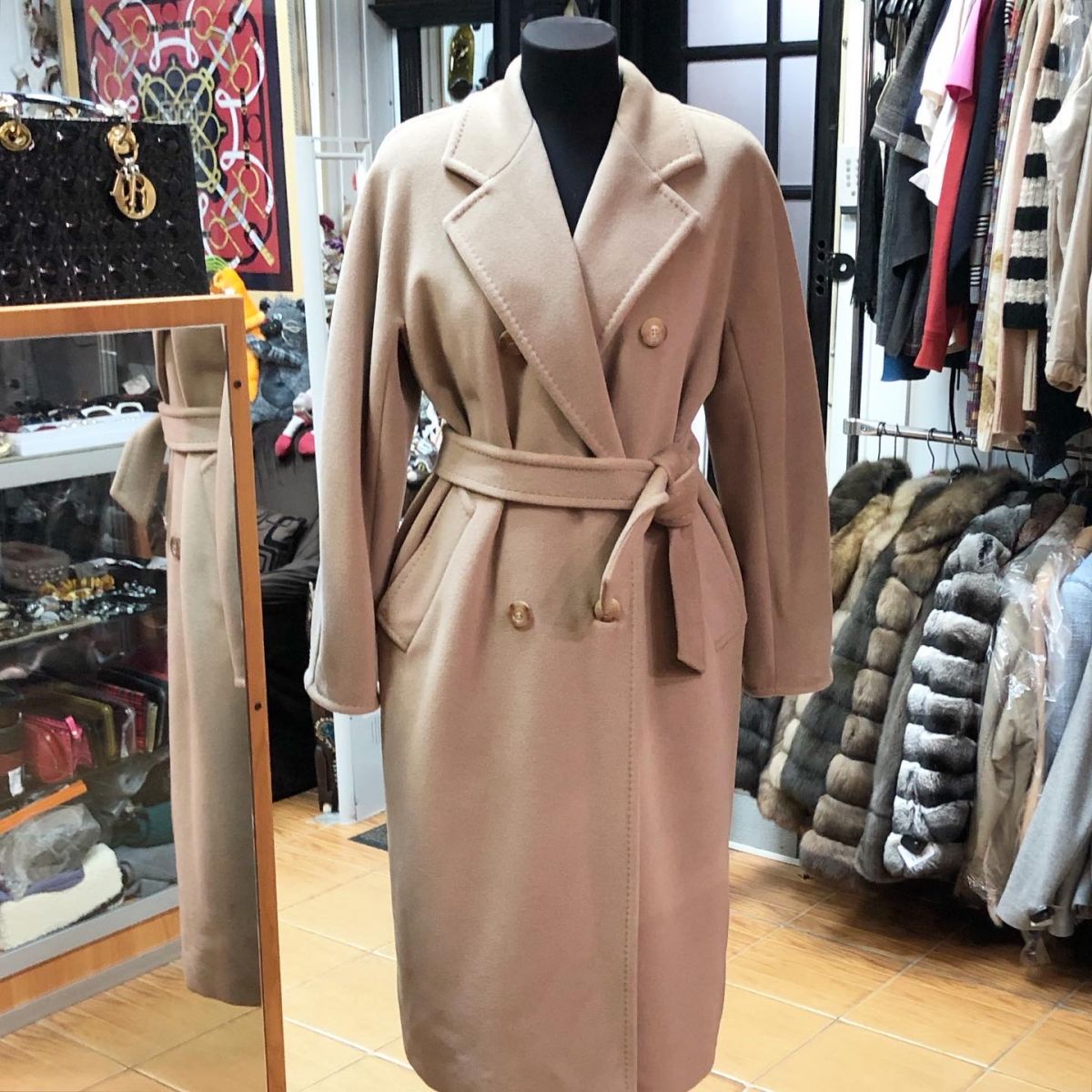 Пальто Max Mara размер 36 цена  138 465 руб 