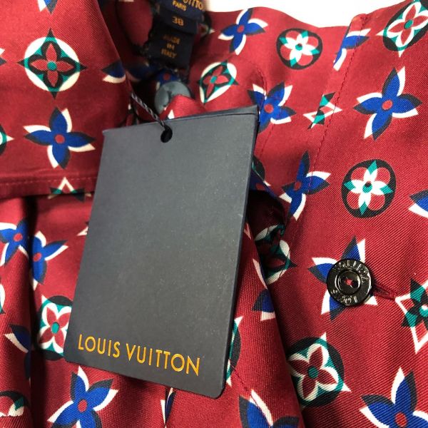 Костюм LOUIS VUITTON 