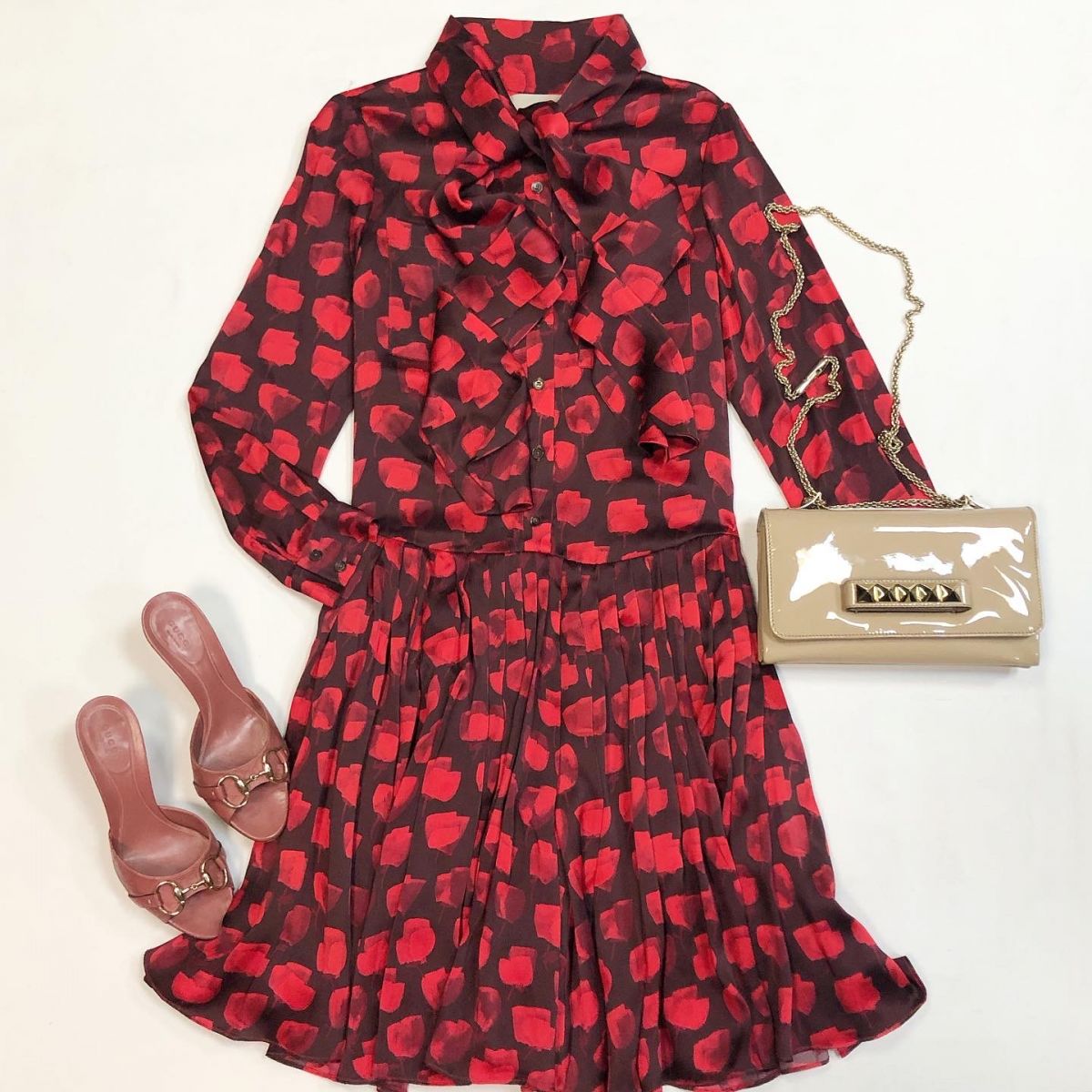 Платье Jason Wu размер 4 цена 23 078 рубСабо Gucci размер 36.5 цена 6 154 рубСумка Valentino