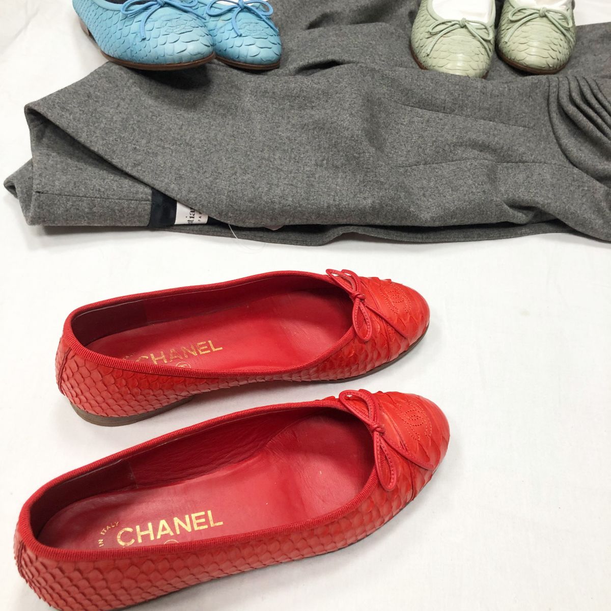 Балетки Chanel размер 38
46 965 руб