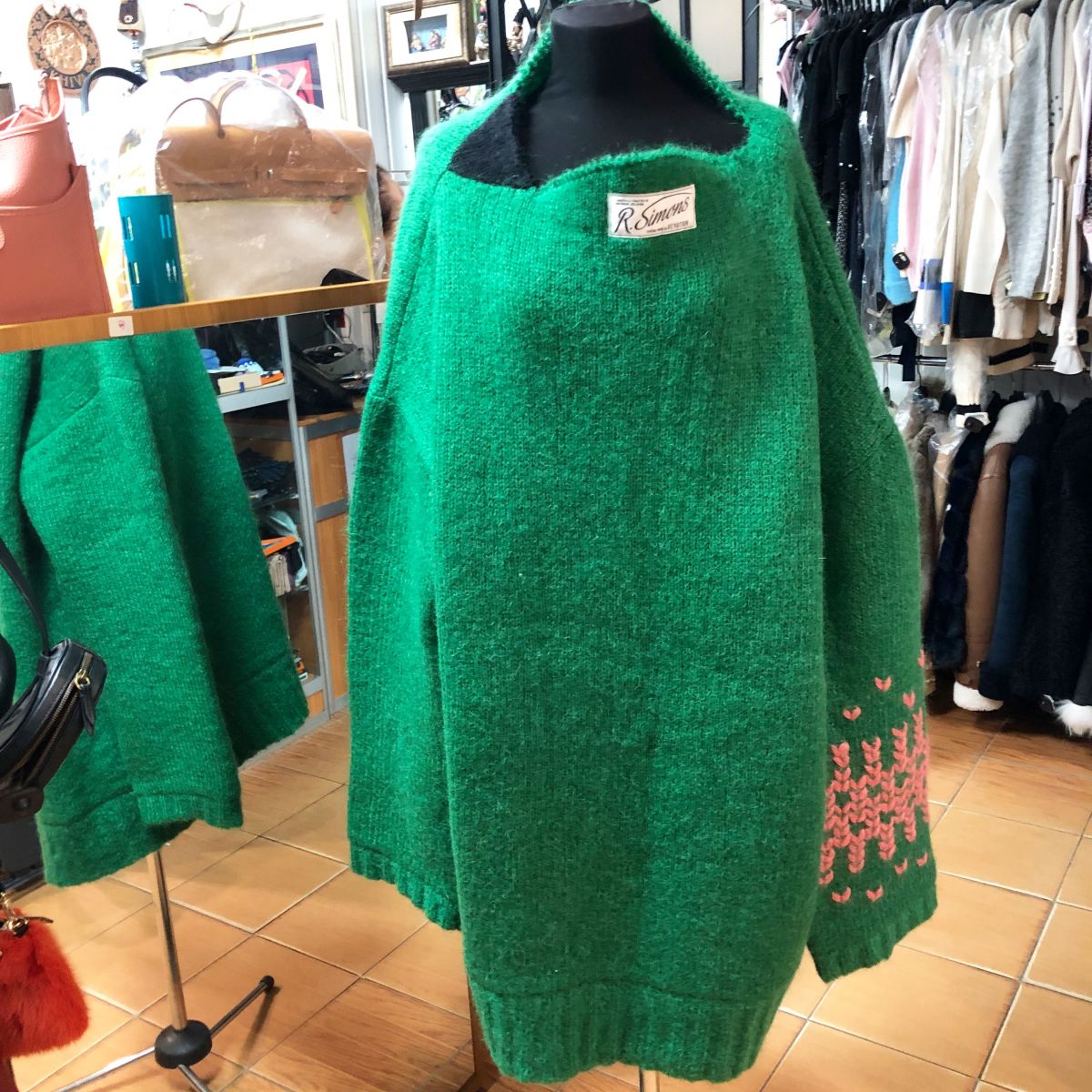 Свитер платье RAF SIMONS цена 31 282 руб
