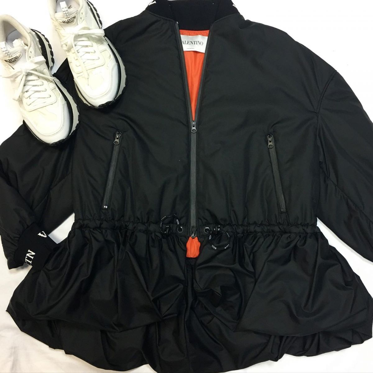 Куртка Valentino  размер 42 цена 46 155 руб 