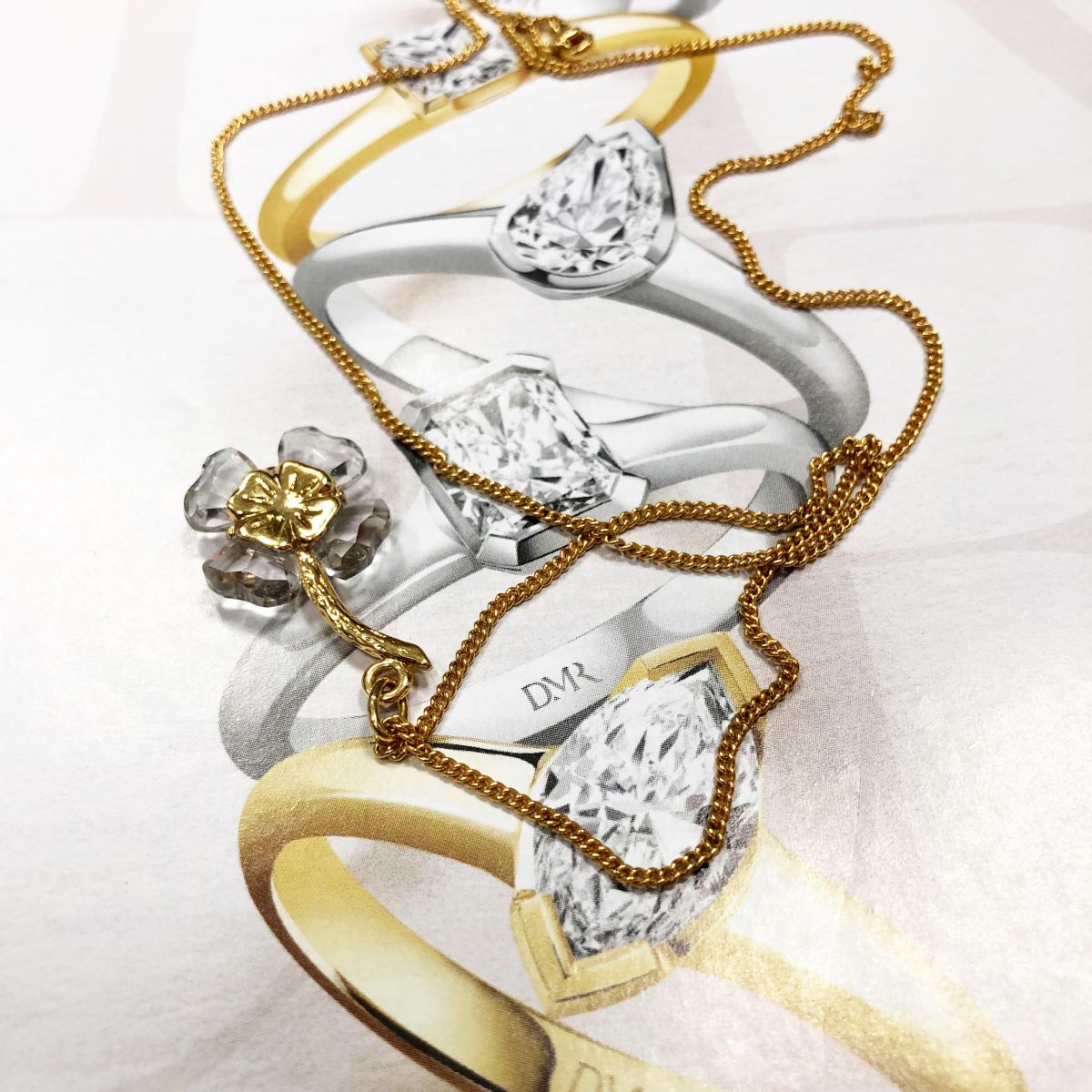 Костюм PRADA размер 42 цена 78 275 руб 
Туфли DE GOLLE цена 15 655 руб