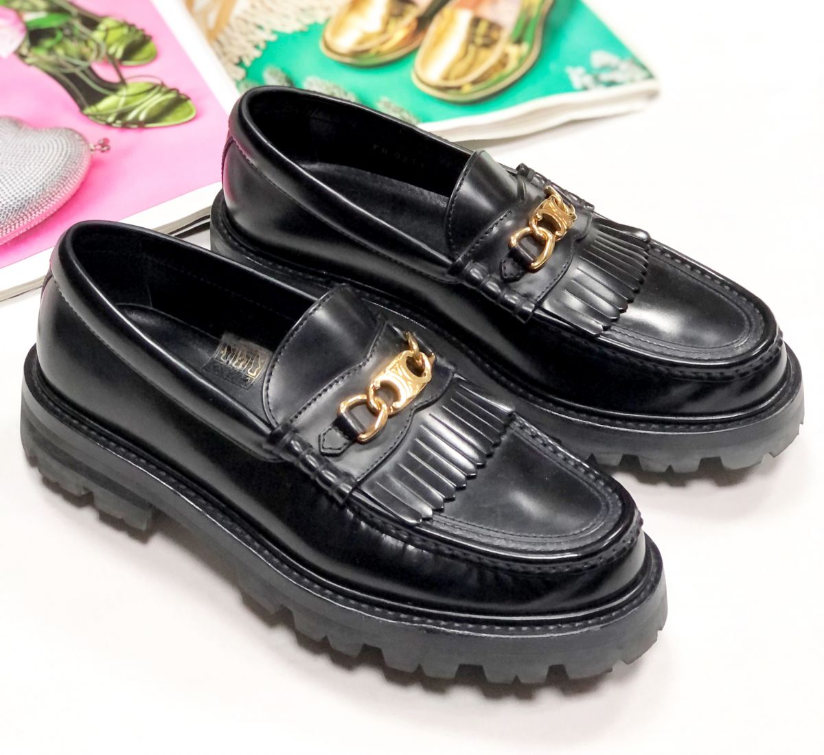 Лоферы Celine размер 38 цена 23 483 руб
