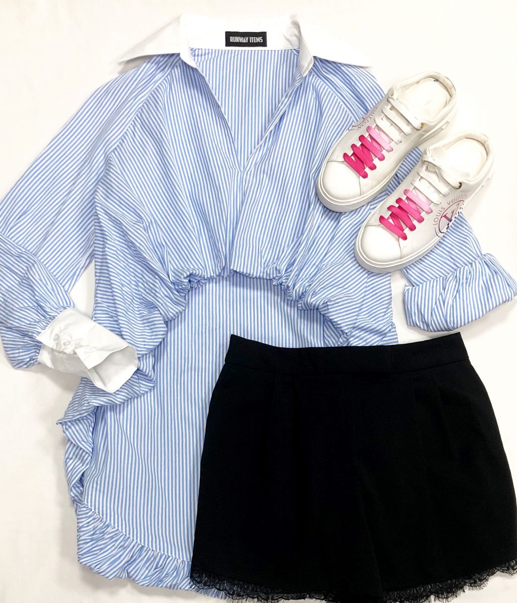 Рубашка размер 42 цена 9 393 руб
Шорты Zara размер M цена 9 393 руб
Кеды Louis Vuitton размер 39 цена 62 620 руб