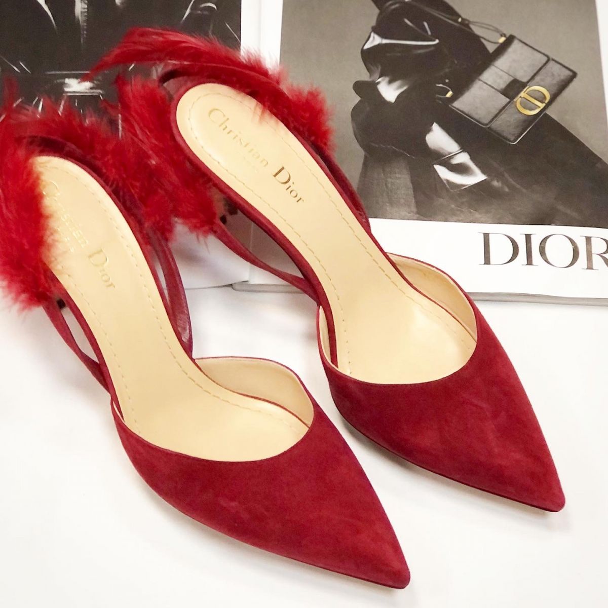 Туфли / замша / отделка перья / Christian Dior  размер 39 цена 30 770 руб / новые / 