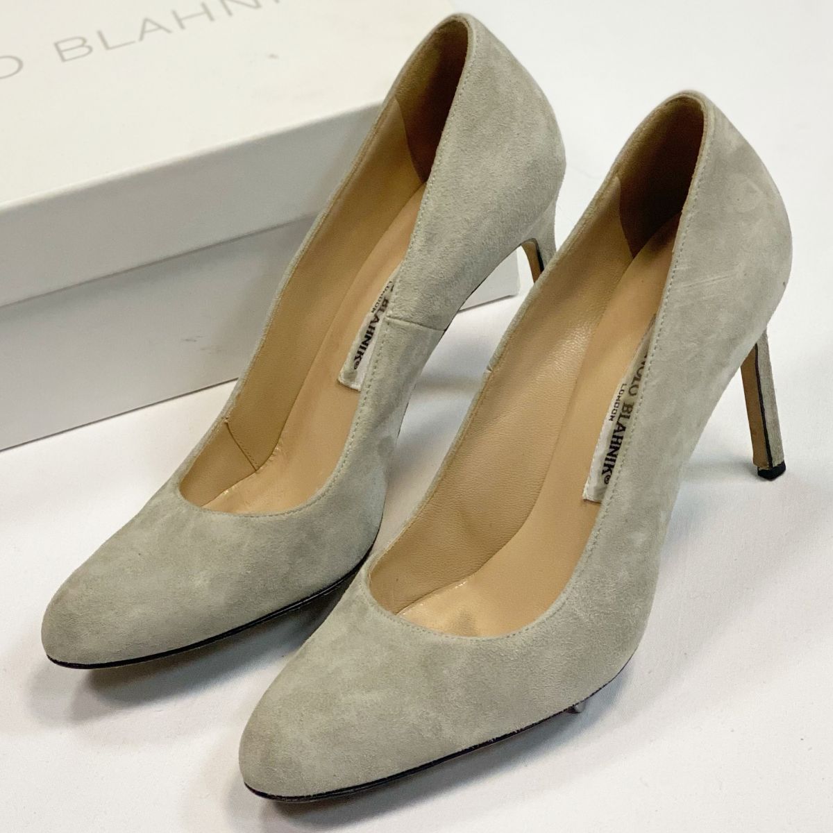 Туфли MANOLO BLAHNIK  размер 38 цена 15 385 руб 