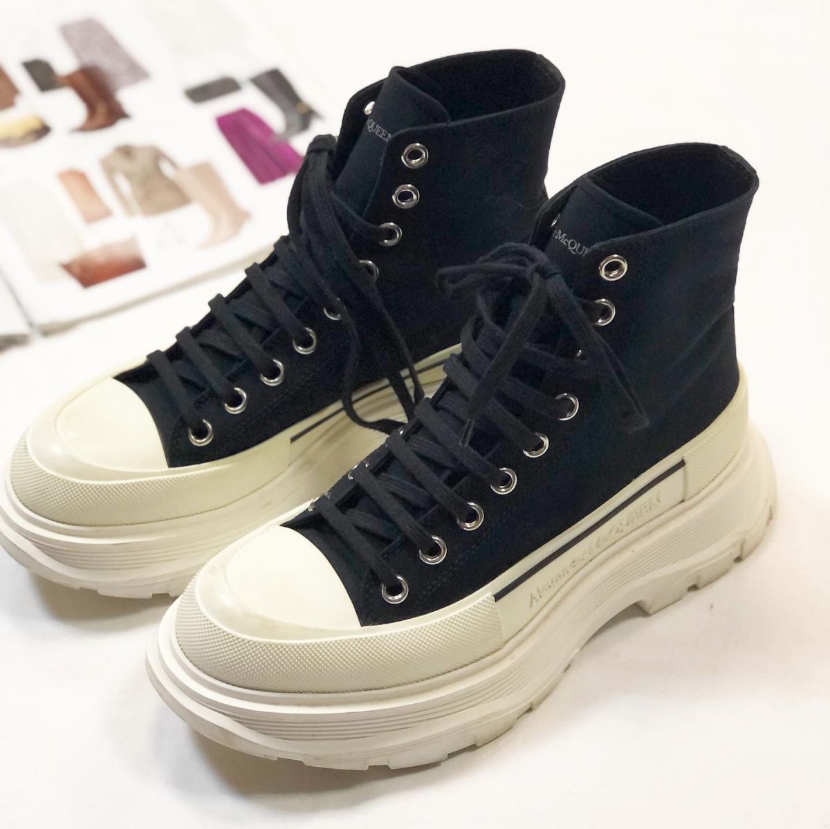 Кеды ALEXANDER MCQUEEN  размер 39 цена 30 770 руб 