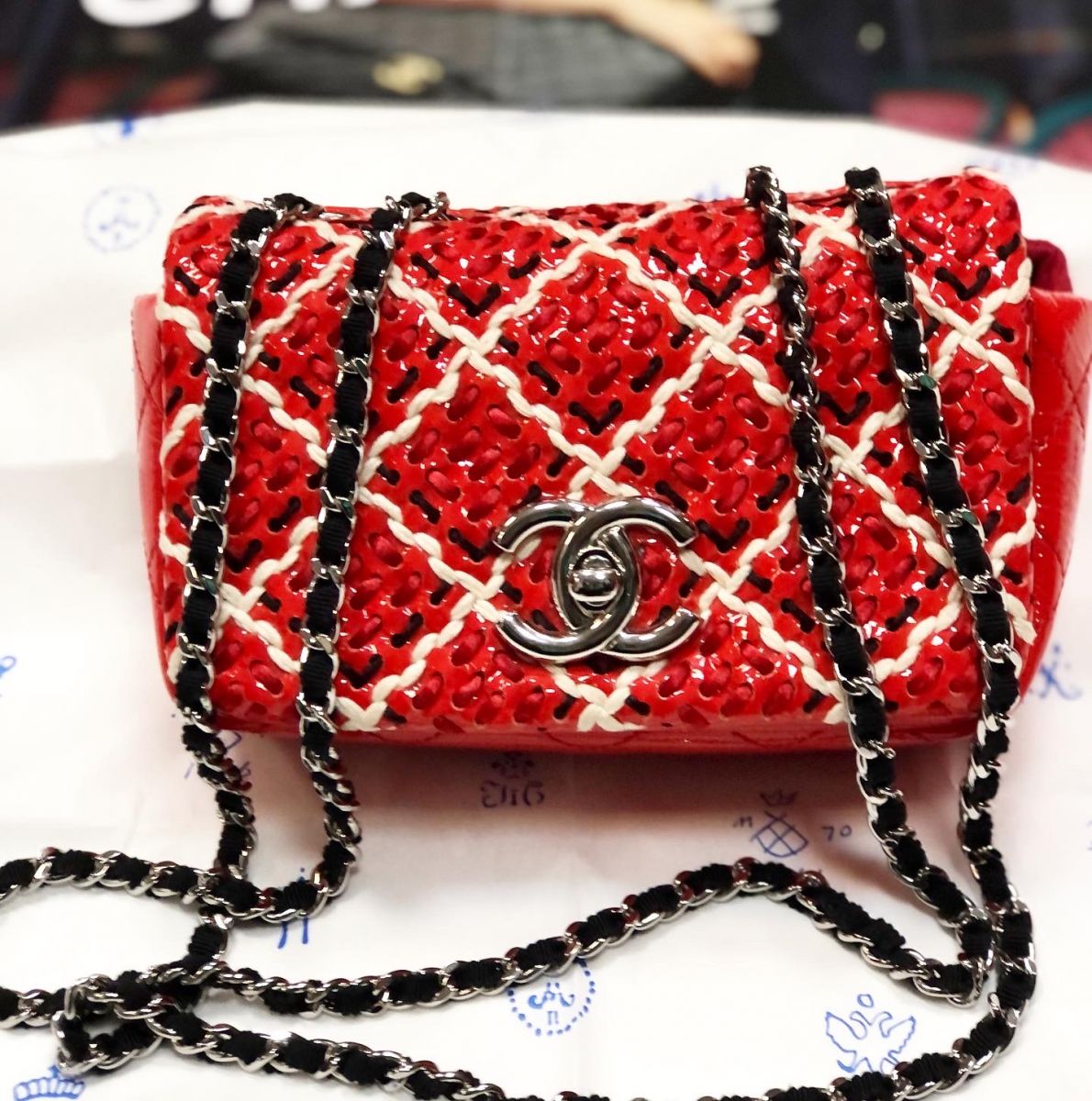 Сумочка Chanel размер 11/15 цена 200 000 руб 