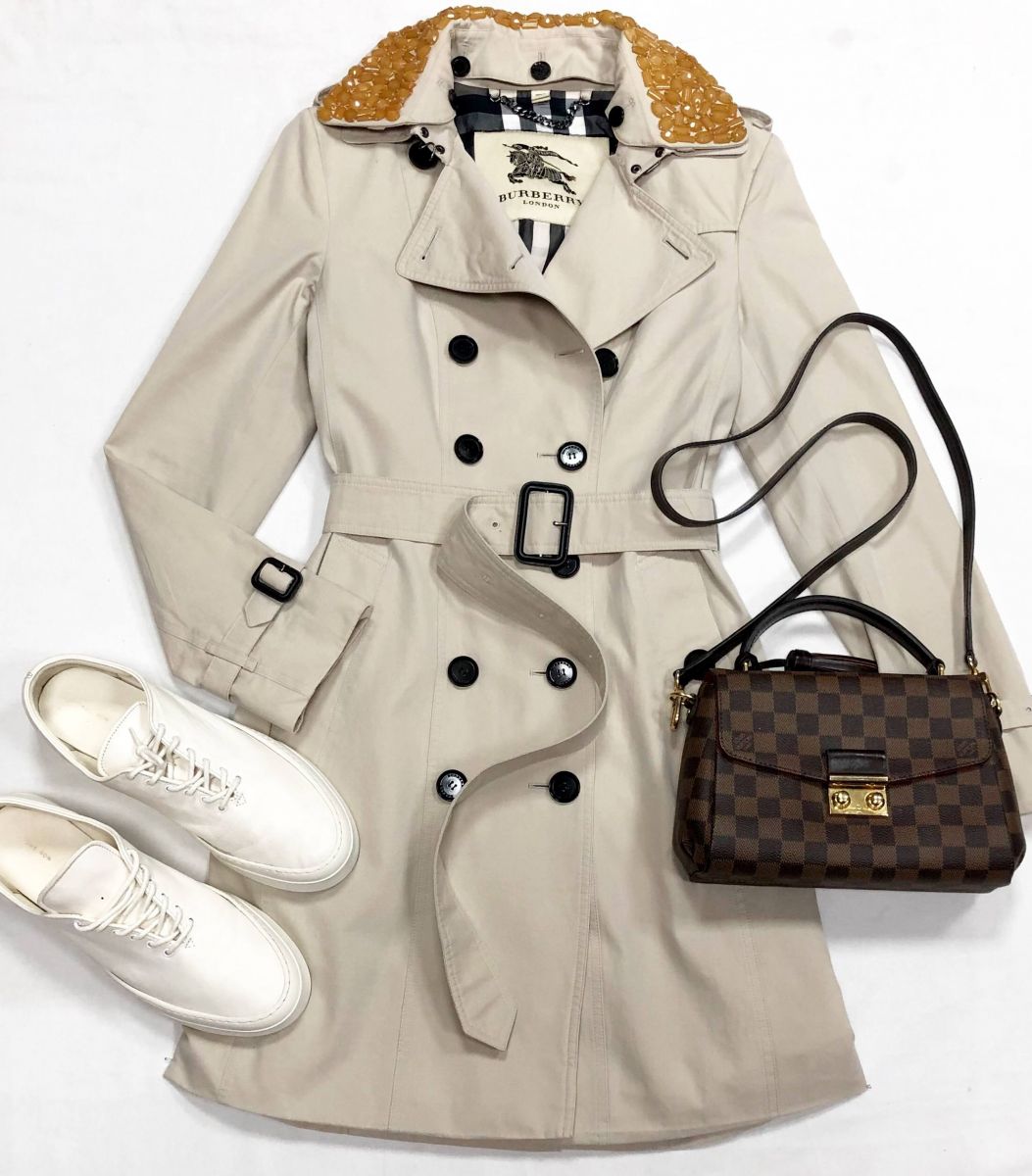 Плащ Burberry размер 40 цена 39 138 руб
Кеды The Row размер 41 цена 23 483 руб
Сумка Louis Vuitton