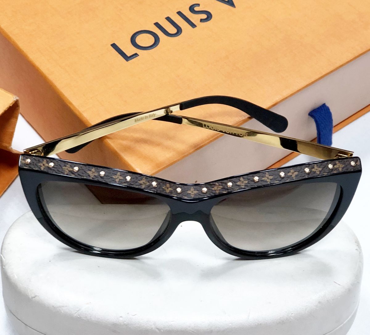 Очки Louis Vuitton цена 23 483 руб 