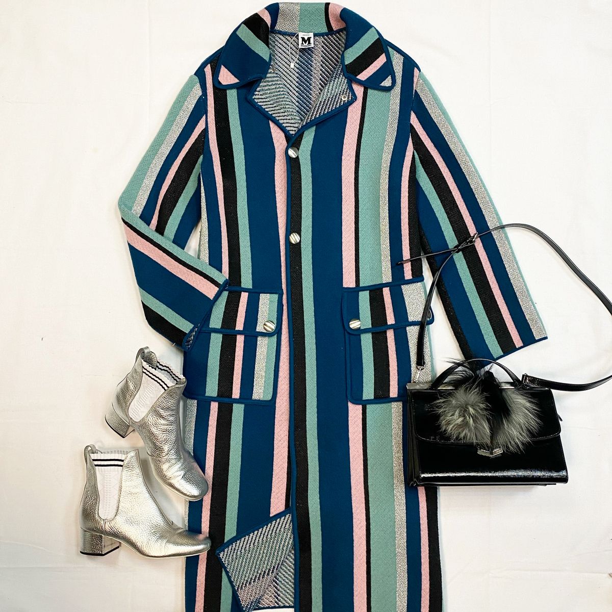 Пальто Missoni размер S цена 23 078 руб Ботильоны Fendi размер 38 цена 15 385 руб Сумка Fendi