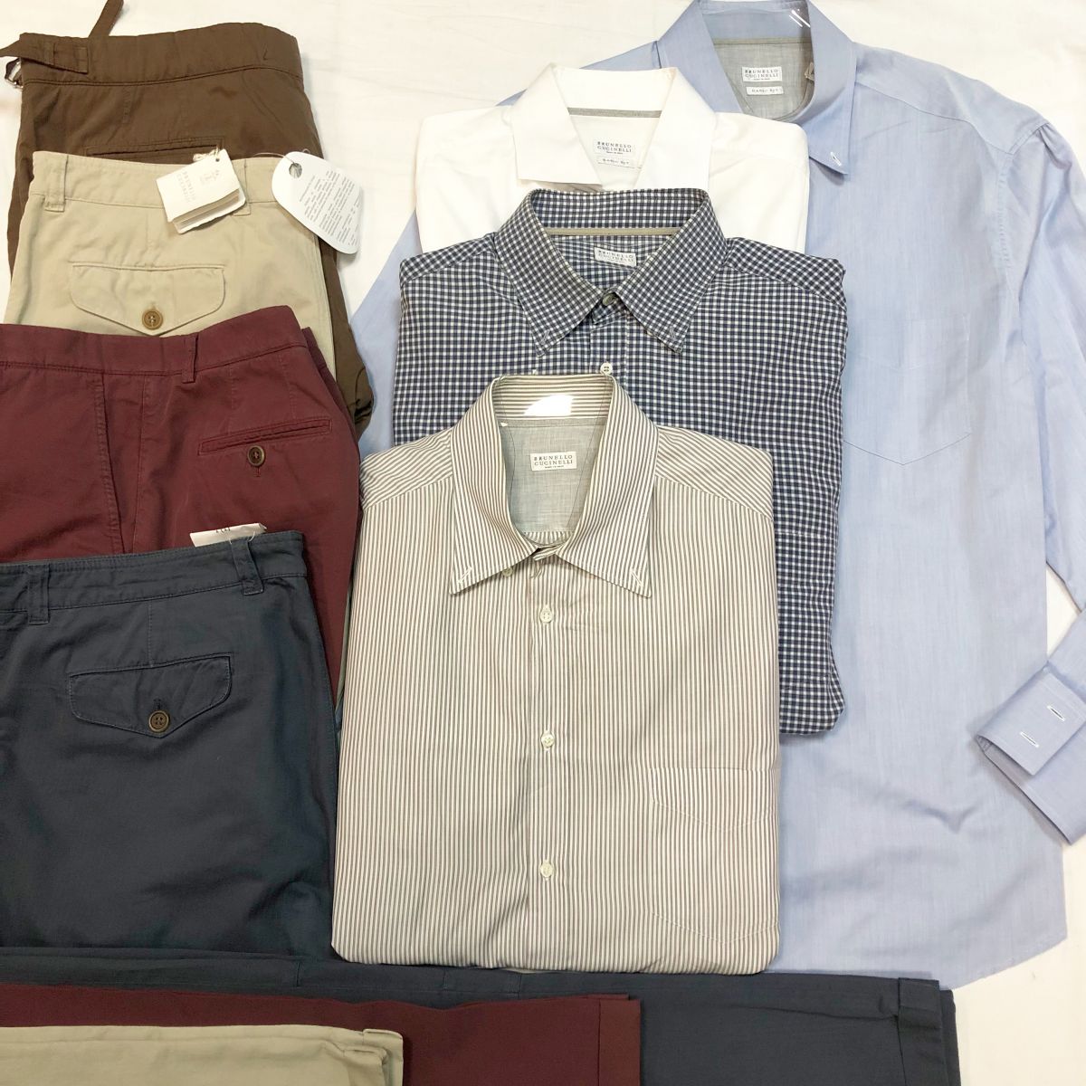 #Mechtamen
Рубашки BRUNELLO CUCCINELLI размет XXXL цена по 7 693 руб 
Брюки BRUNELLO CUCCINELLI размер 54/56/58 цена по 15 385 руб /с ценником/