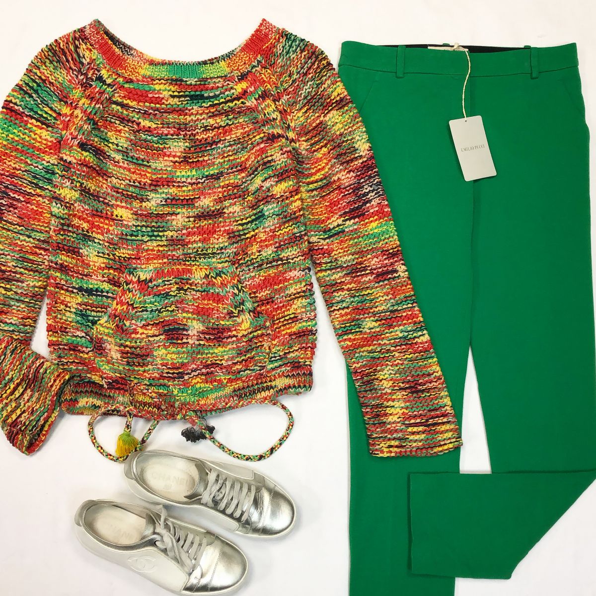 Кофта Chloè размер XS цена 10 770 руб Брюки Emilio Pucci размер 40 / 42 / цена 4 616 руб / новые с бирками / Кеды Chanel размер 36.5 цена 12 308 руб