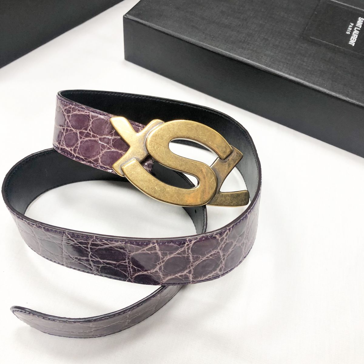 Ремень /крокодил/ YSL цена 18 786 руб