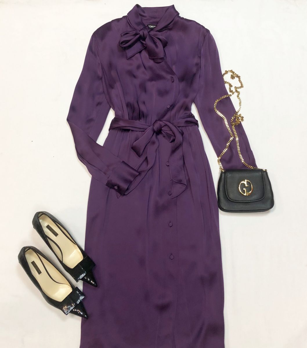 Платье Tom Ford размер 40 цена 23 078 руб
Туфли Louis Vuitton размер 38.5 цена 23 078 руб
Сумка Gucci