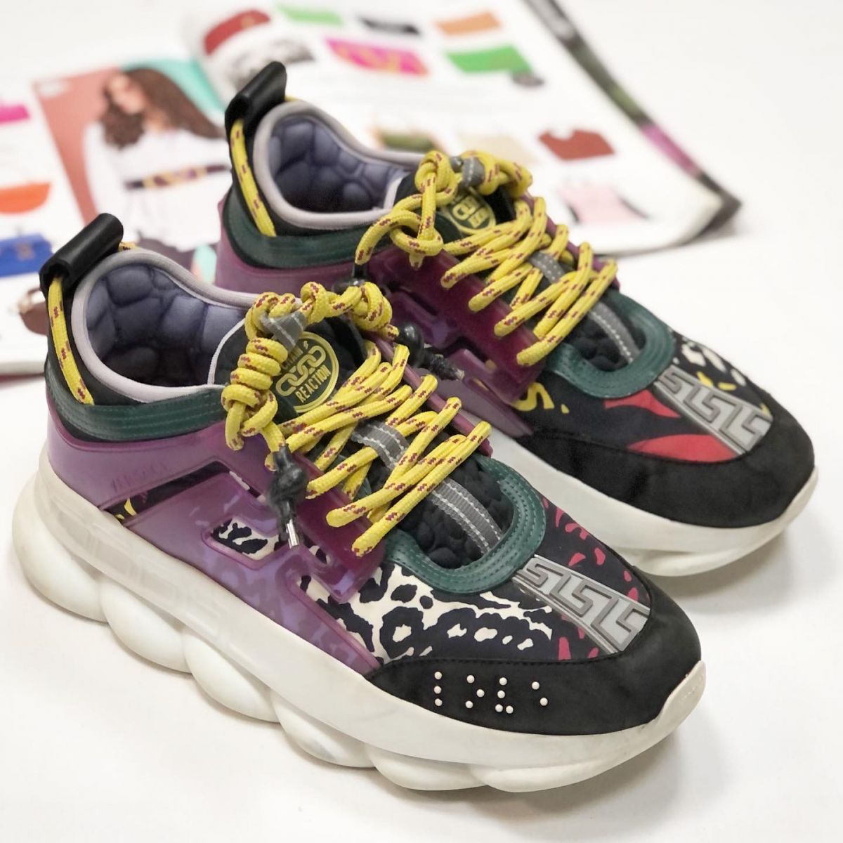 Кроссовки Versace размер 40 цена 30 770 руб 
