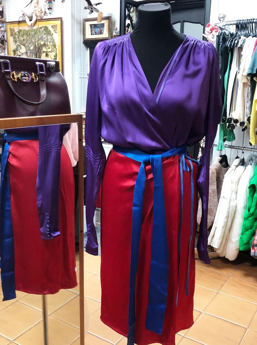 Платье Attico размер 38 цена 23 483 руб
Платье Ruban размер XS цена 10 959 руб
Платье Chloe размер 40 цена 18 786 руб
Платье Alexander Terekhov размер 46 цена 18 786 руб