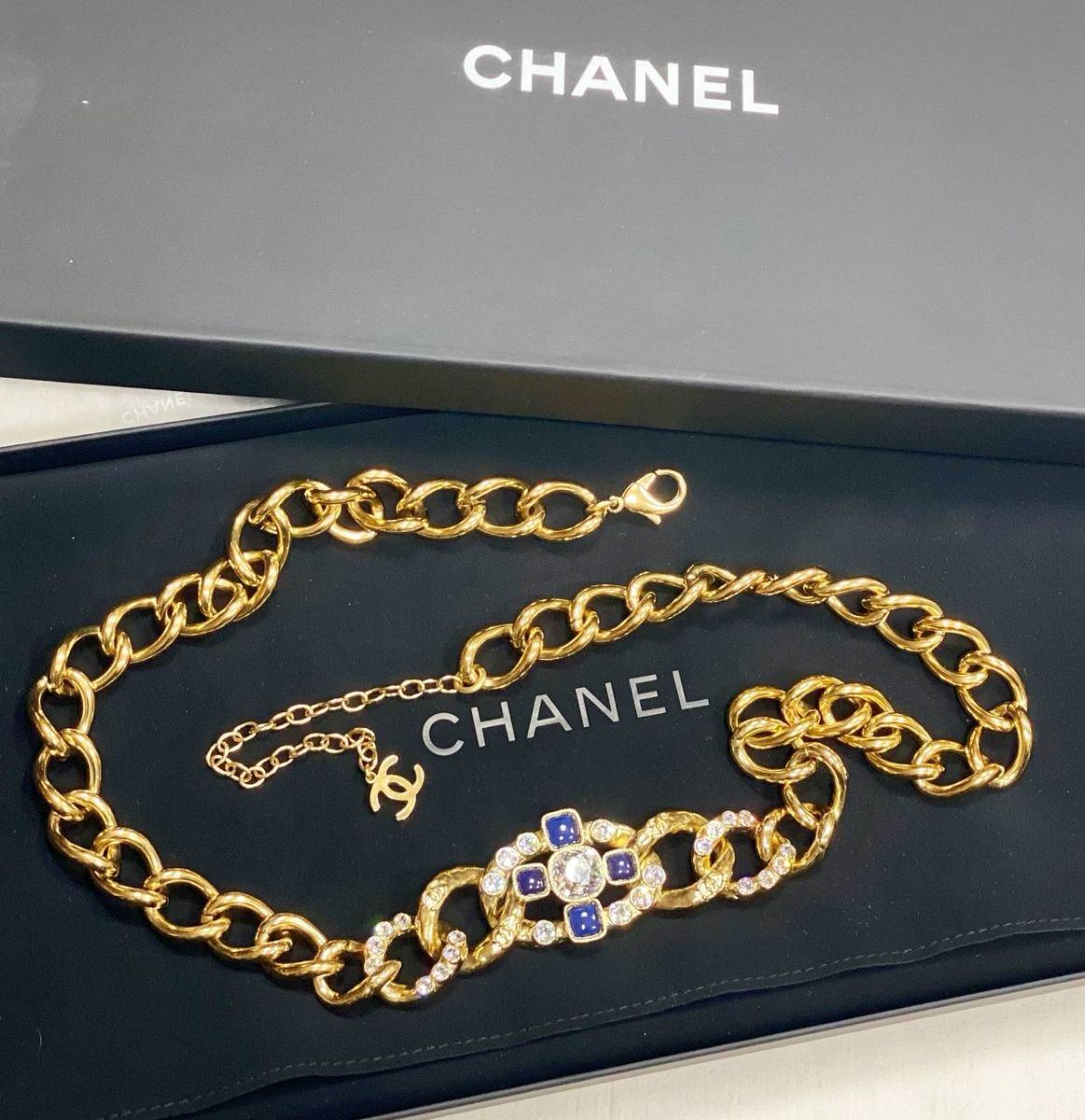 Пояс - колье / камни / Chanel цена 125 240 руб / упаковка / 