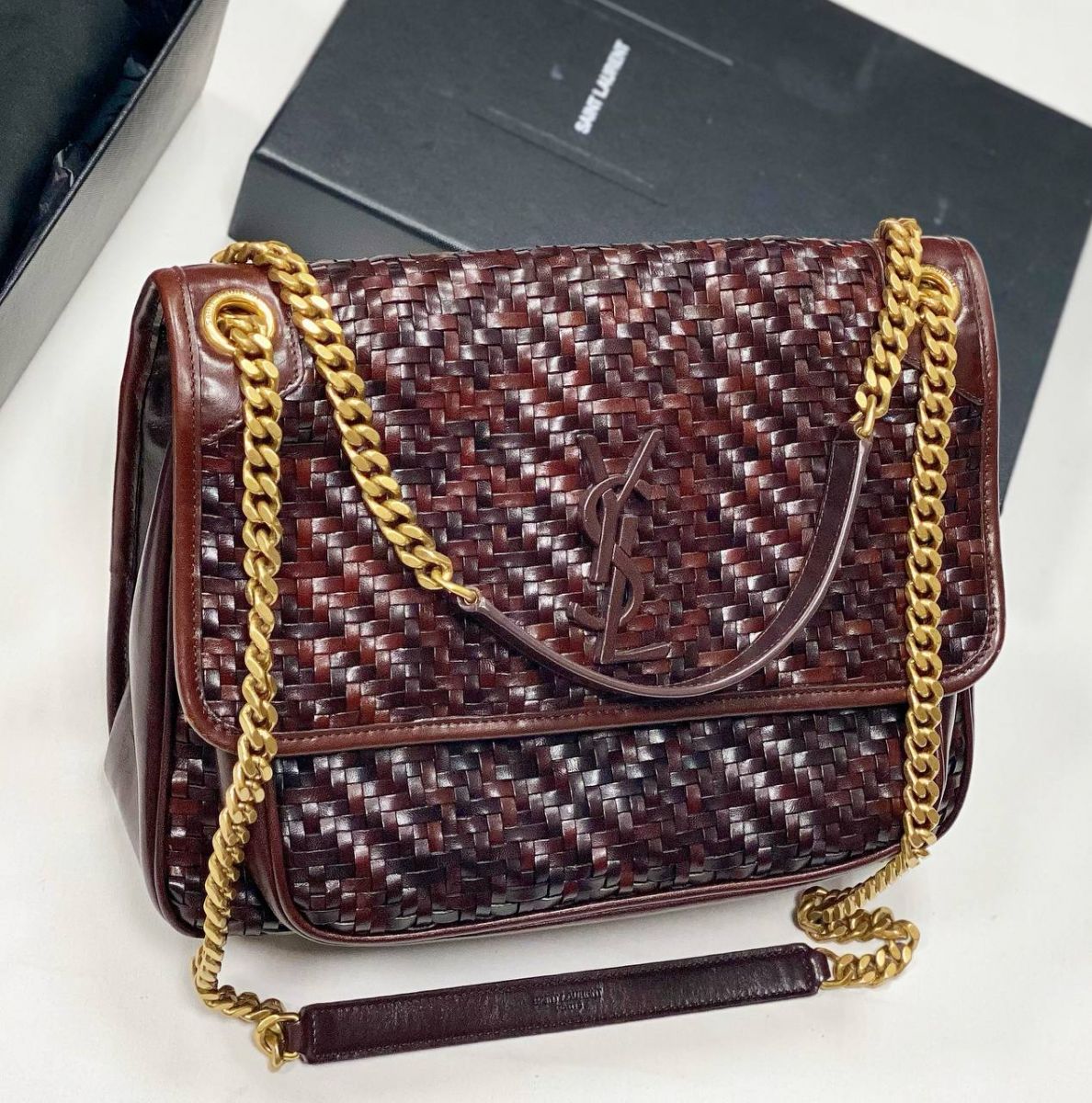 Сумка Saint Laurent размер 30/20 цена 156 550 руб