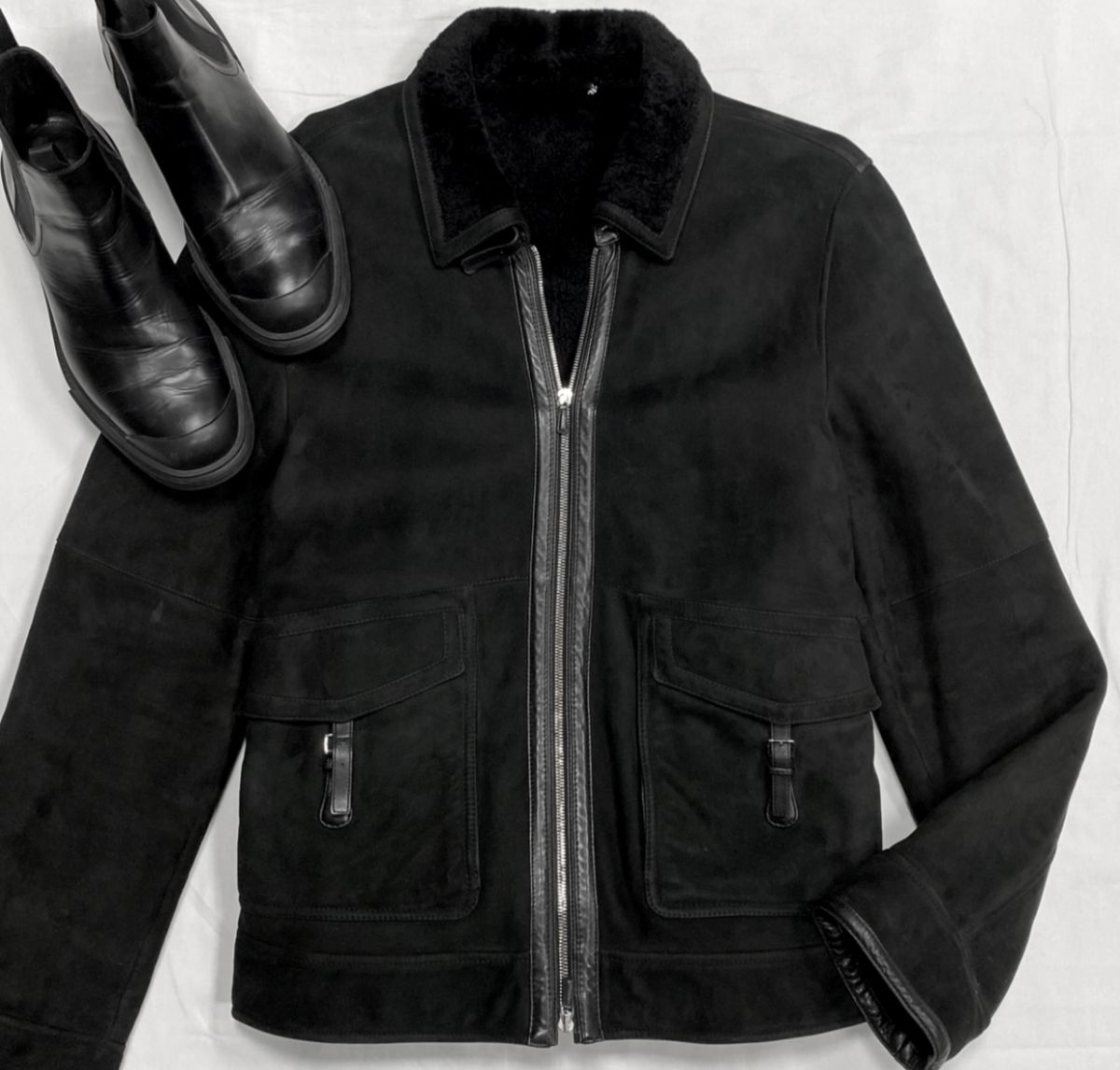 #mechtamen Дубленка Ermenegildo Zegna размер 56 цена 46 155 руб 
Ботинки Prada размер 43 цена 18 463 руб 